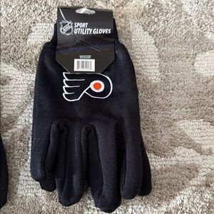 NHL Philadelphia Flyers Black Sport Utility Gloves with Logo